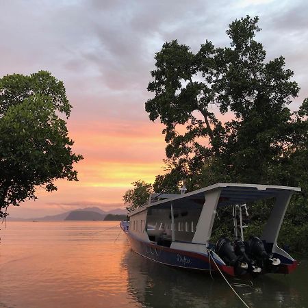Nomad Divers Bangka Likupang Экстерьер фото